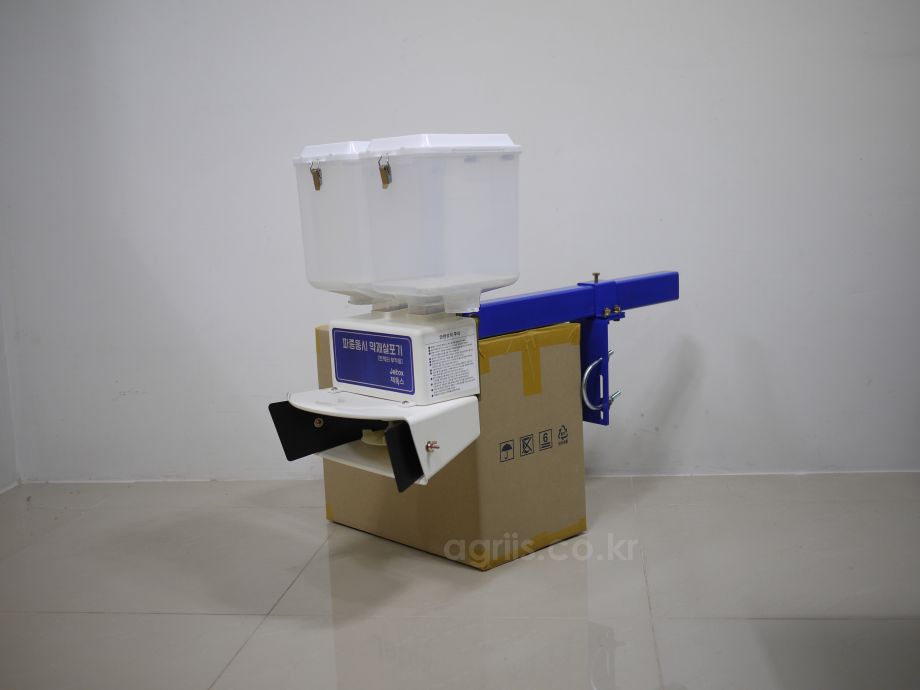 CN제톡스(한국) 트랙터파종동시살포기 TOXD1000T(약통2개) 사진10