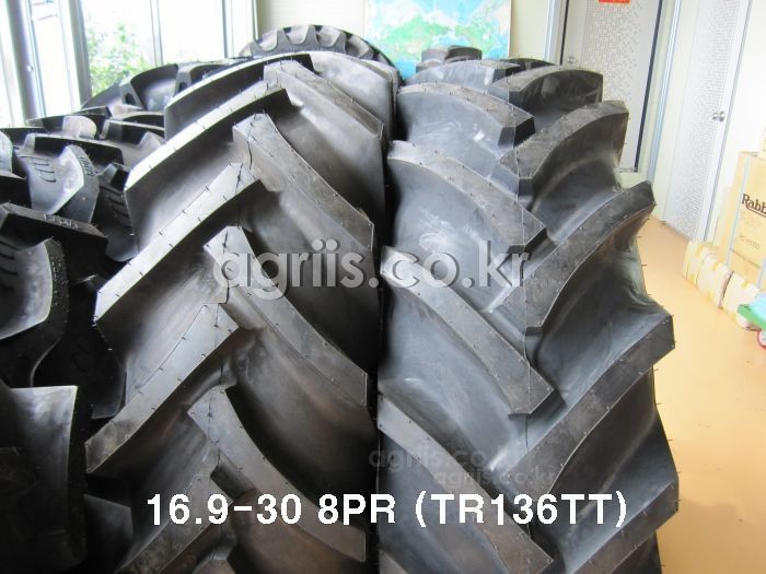 BKT <b>트랙터</b>용 타이어 16.9-30  8PR BKT TR136 TT
