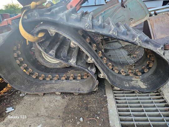 대동 콤바인 DXM85 (5조식) 크로울러 궤도 사진1