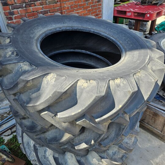 오타니 트랙터 트랙터 타이어 사진1