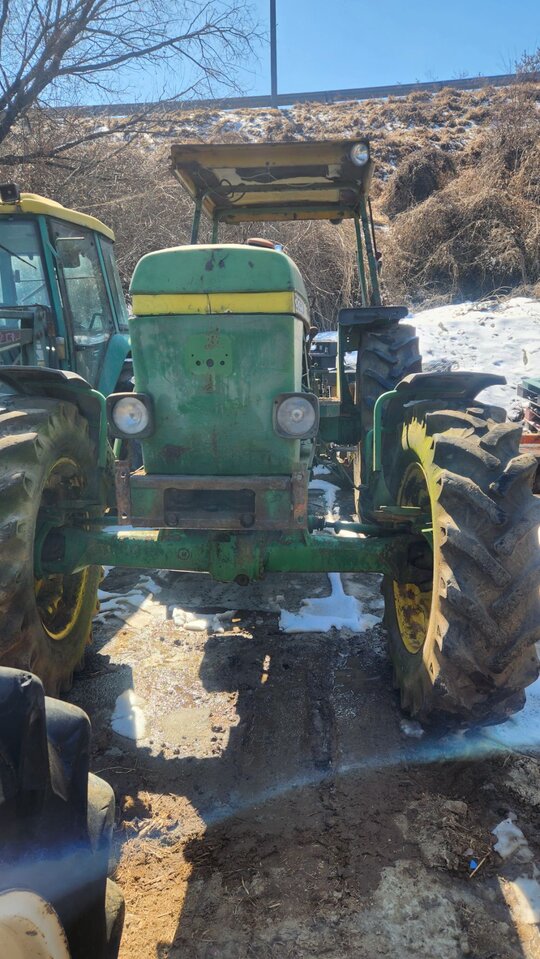 존디어 트랙터 3350K (106마력) 전체