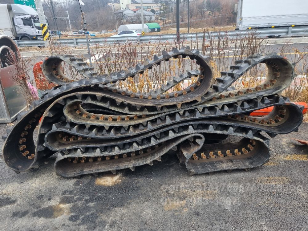 Daedong Combine Harvester DXM85 (5Rows) TrackWheel 사진2