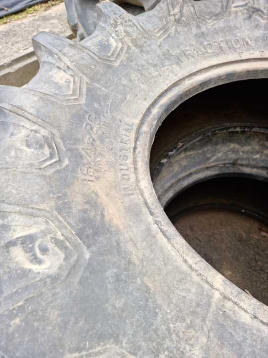  파이어스톤Firestone 18.4-26 파이어스톤Firestone 18.4-26  파이어스톤Firestone 18.4-26 사진1