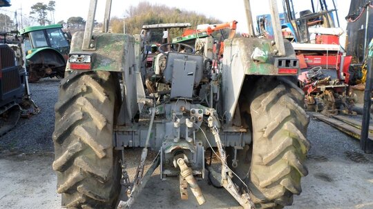 JohnDeere Tractor 트랙터  Engine Loader 앞Axle 사진1