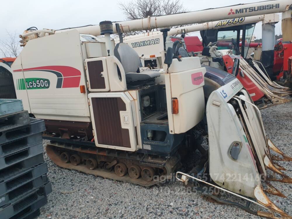 LS Combine Harvester LC650G (4Rows) 뒤우측면