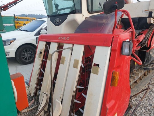 Kukje Combine Harvester DKC865 (5Rows) Engine Transmission 기타 사진1