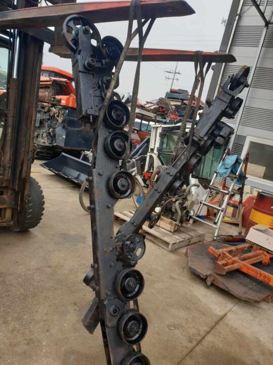 얀마 콤바인 AW695 (6조식) 하체 하체플레임 사진1