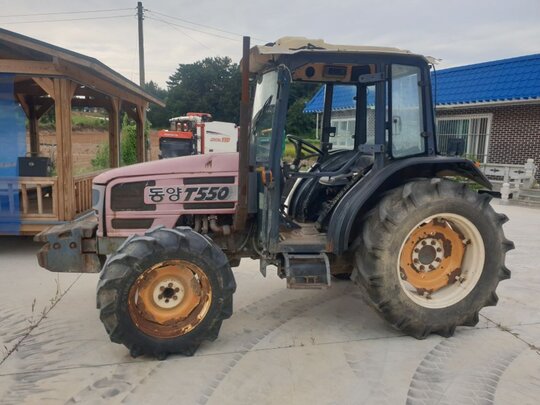 TYM 트랙터 T550 (55마력) 엔진 밋션 앞차축 기타 사진1