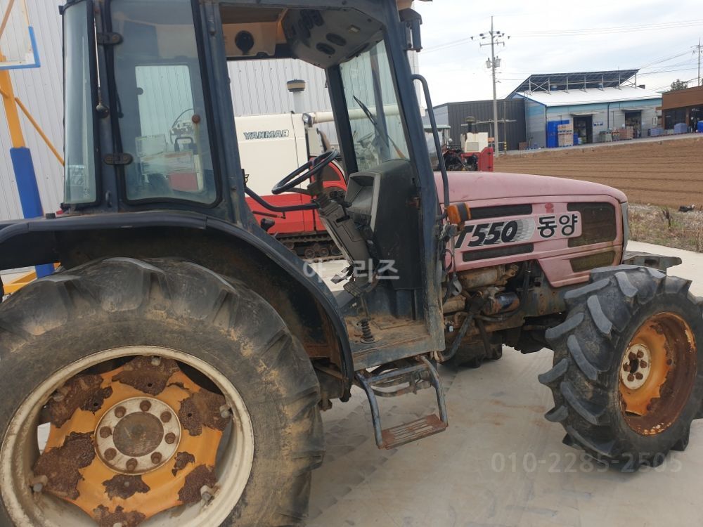 TYM 트랙터 T550 (55마력) 엔진 밋션 앞차축 기타 사진2