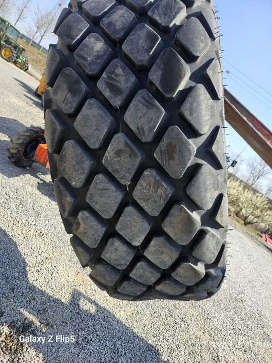    잔디타이어 사진1