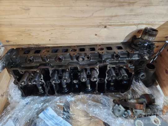  트랙터 FENDT415 FENDT 415헤드.록커암등 사진1