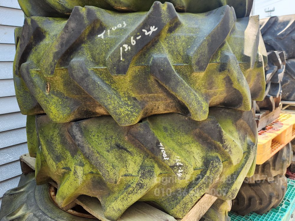 TYM Tractor T1003 (100hp) Tire/WheelAssy13.6-24.2개.6홀 사진2