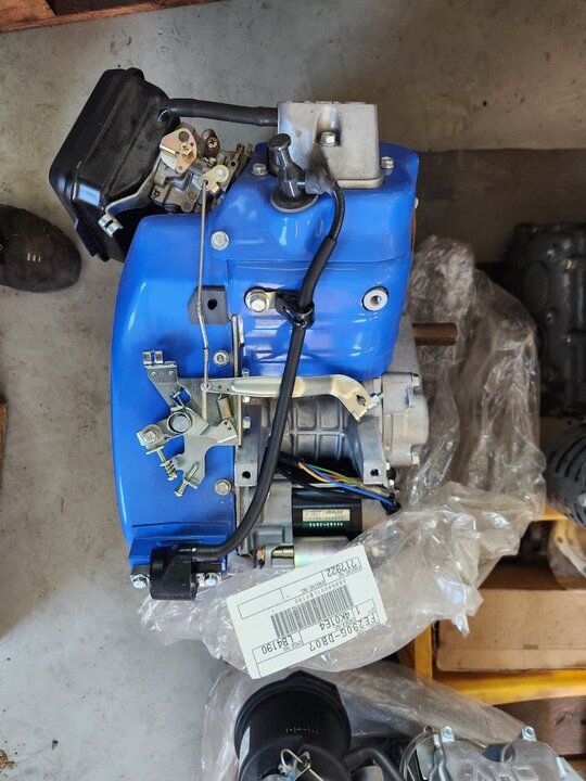 TYM 이앙기 PG6D (6조식) Kawasaki FE290G 사진1