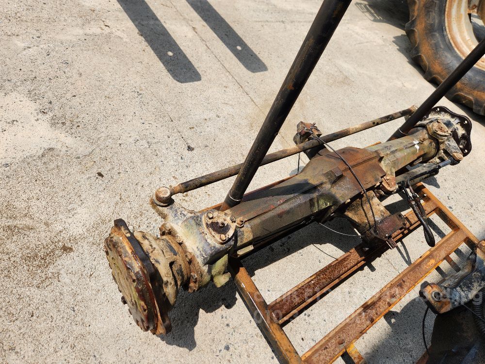 NewHolland Tractor 55-66D (55hp) FIAT55-66앞Axle 사진2
