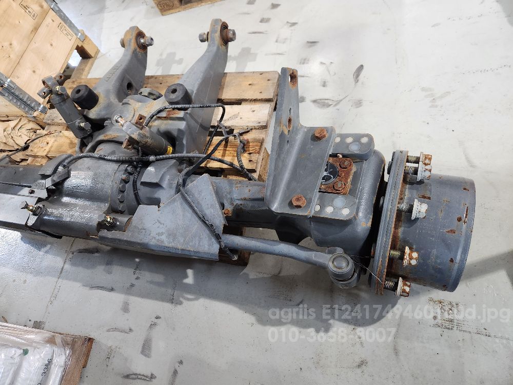 FENDT 716  트랙터 F716 AXLE 718F8 7450100168 사진2