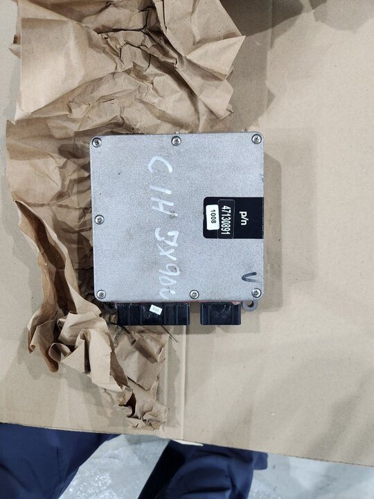 TYM 트랙터 JX100U (95마력) JX100U ECU 사진1