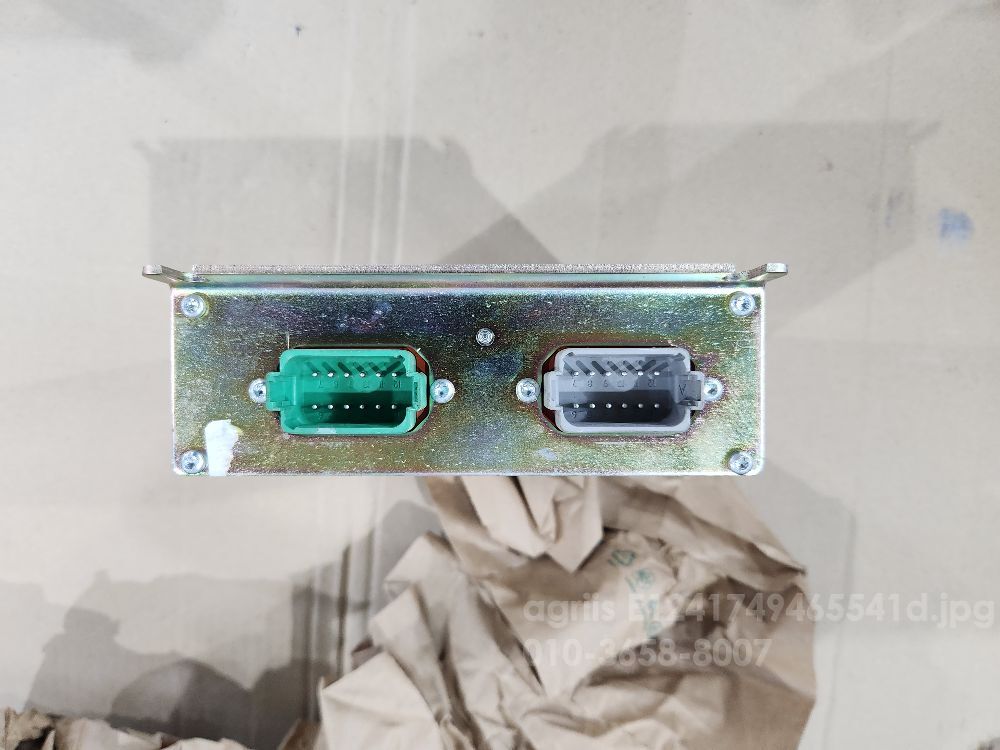 TYM 트랙터 CASE MX110 (110마력) MX120 ECU 사진2