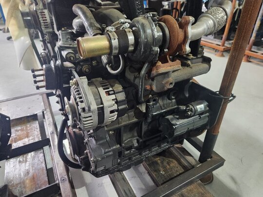 Kukje Combine Harvester DKC685 (4Rows) A2400TCI EngineAssy 사진1