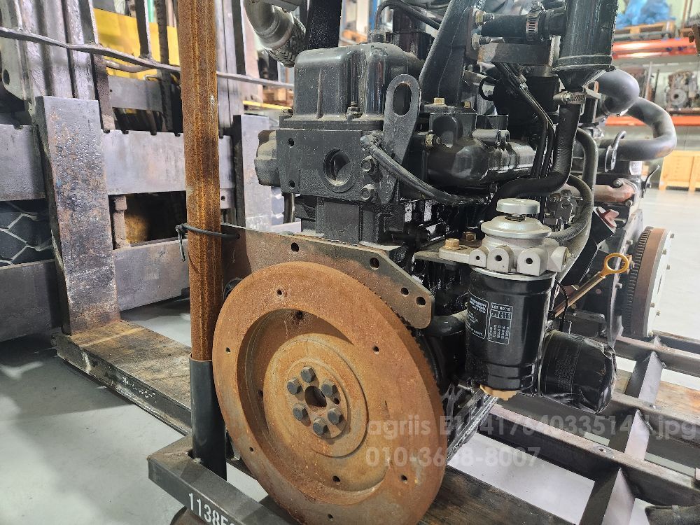 Kukje Combine Harvester DKC685 (4Rows) A2400TCI EngineAssy 사진2