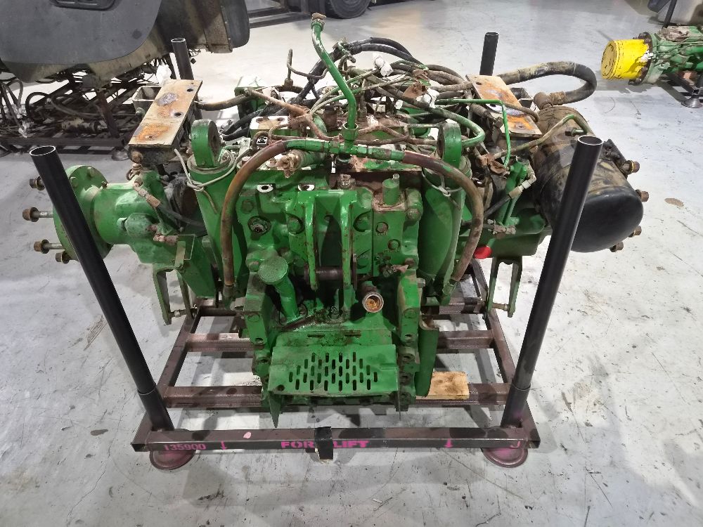 존디어 트랙터 7430 (165마력) John Deere 7430 Rear Axle Differential PTO .Suspension  사진2