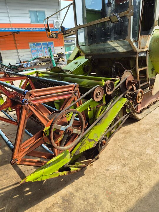 Shibaura Combine Harvester CT-2100A (보통형) Cutting Part Assy 사진1