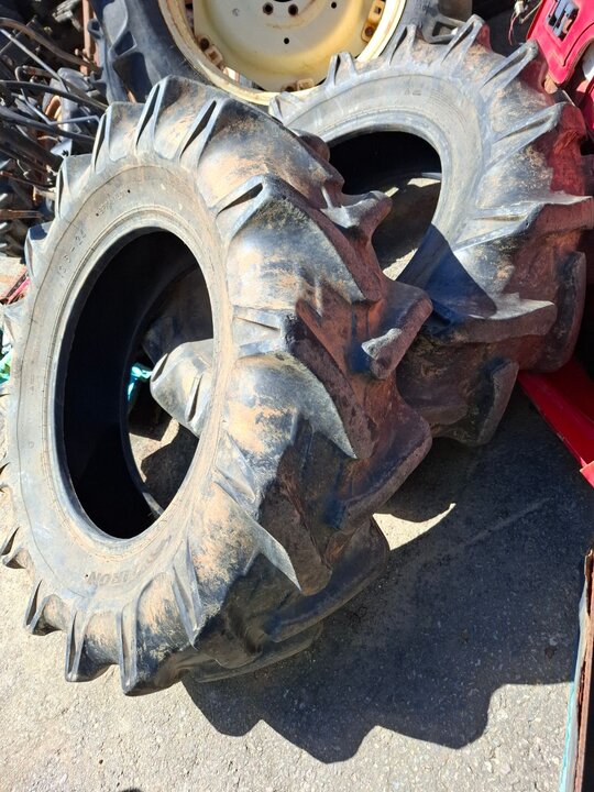 Kukje Tractor 트랙터  Tire 사진1