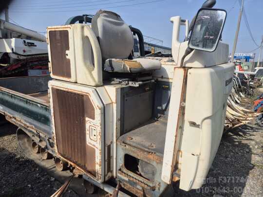 LS 콤바인 LC650G (4조식) 엔진미숀 전체부품 사진1