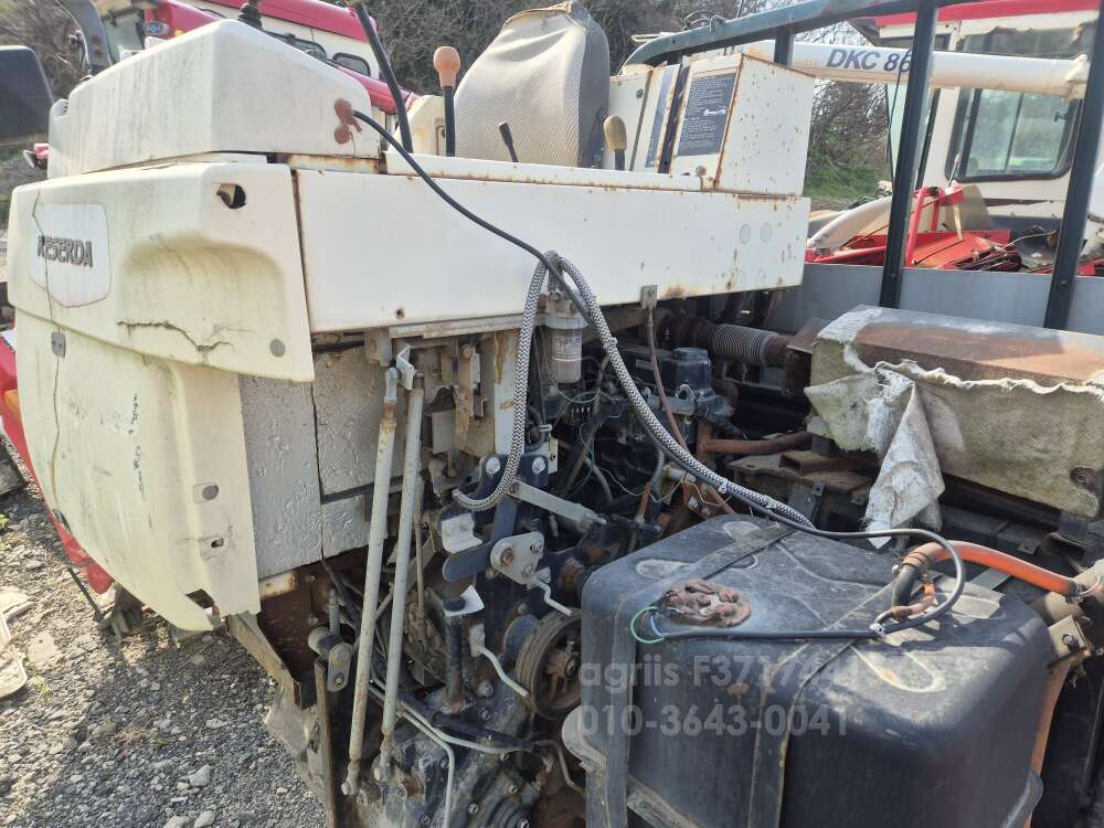 LS 콤바인 LC650G (4조식) 엔진미숀 전체부품 사진2