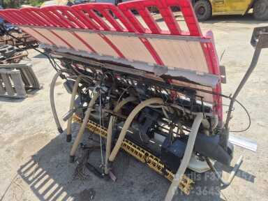Yanmar Rice transplanter VP60SDX (6Rows) Cabin제판 ㆍ식부 로타케이스 사진1