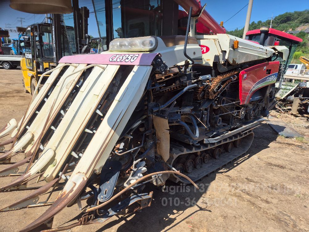 TYM 콤바인 CX695G (6조식) 엔진 미숀 괘도 HST 전체부품 사진2