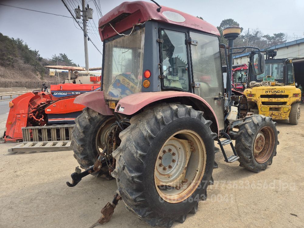 TYM 트랙터 T720 (72마력) 엔진 미숀 전체부품  사진2