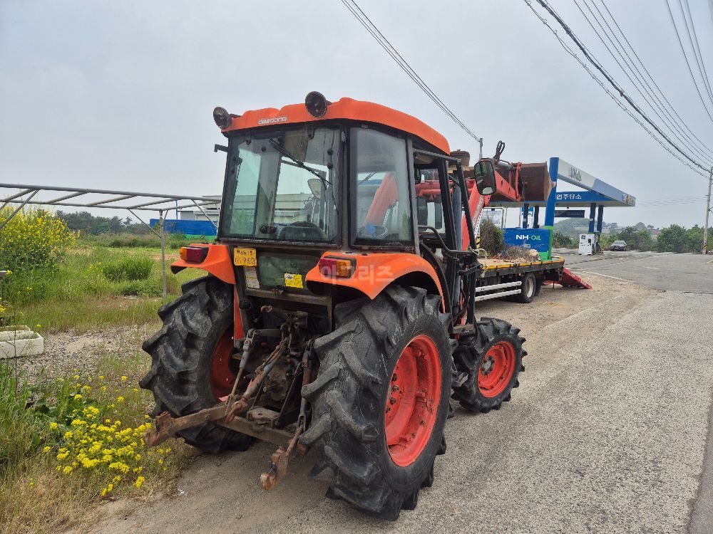 대동 트랙터 D500 (50마력) 로더 엔진 미숀 전체부품 사진2