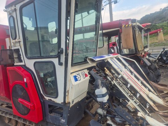 TYM Combine Harvester C704G (4Rows) Engine Transmission ㄱㆍAssySpare Parts  사진1