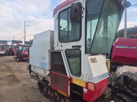 Kukje Combine Harvester DKC685 (4Rows) EngineTransmission Track Assy부풍 사진1