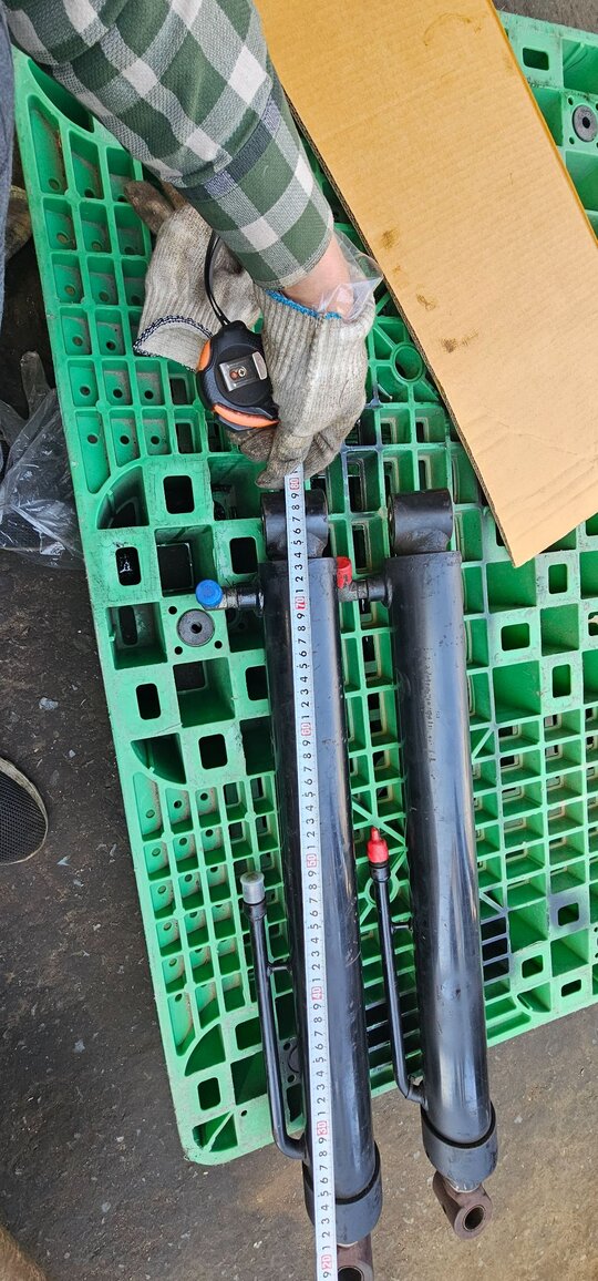 실린더 붐실린더 45ㅡ50마력 실린더 사진1