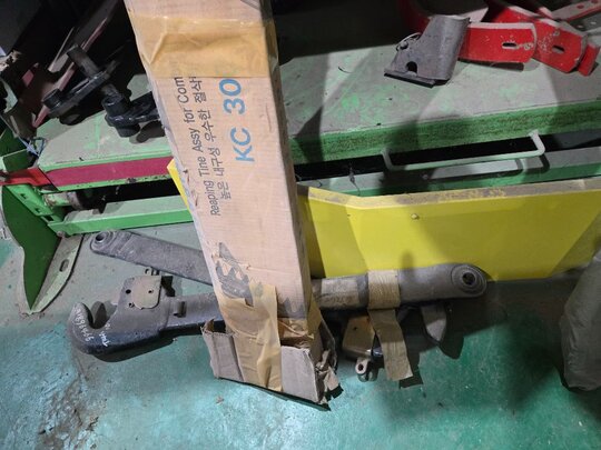 대동 콤바인 R1-350 (3조식) 예취부 사진1