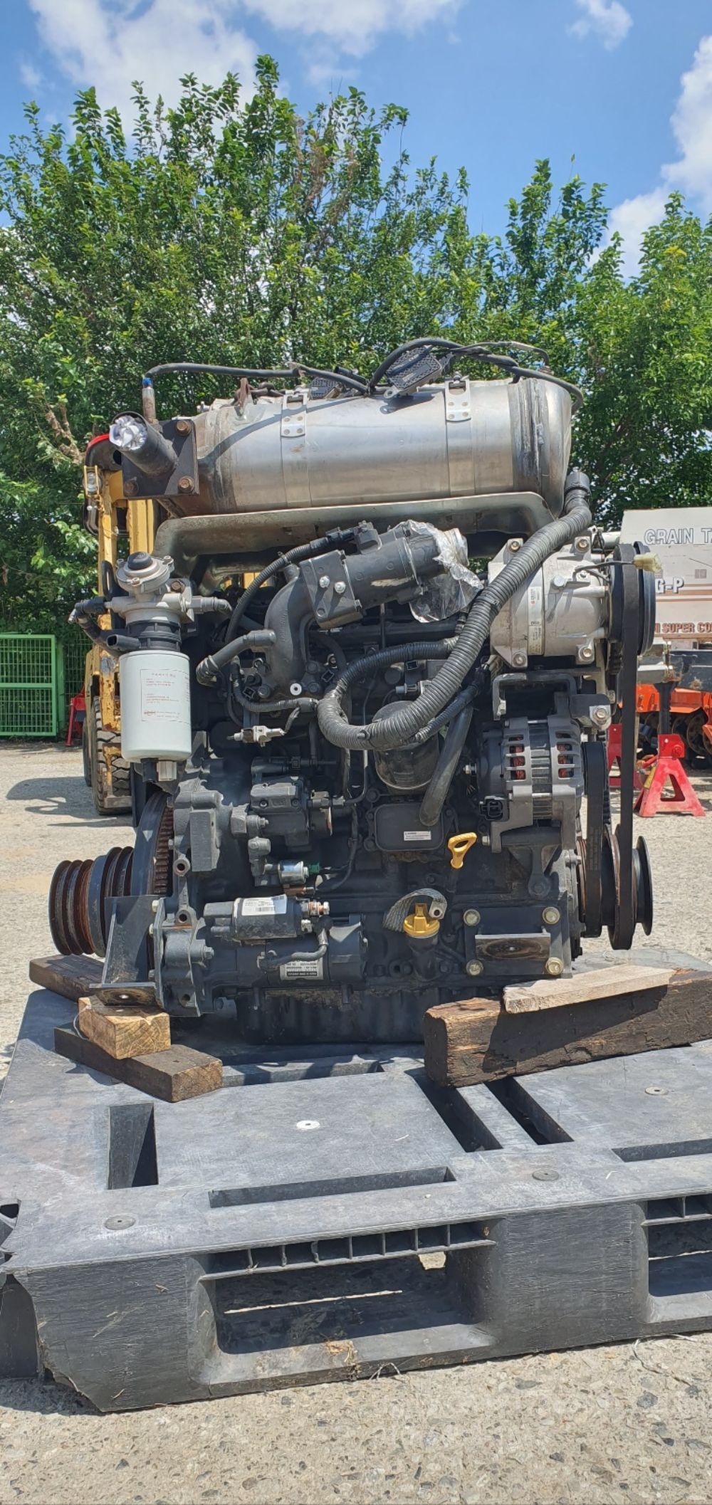     콤바인(KC1000-CXA) 두산Engine 사진2