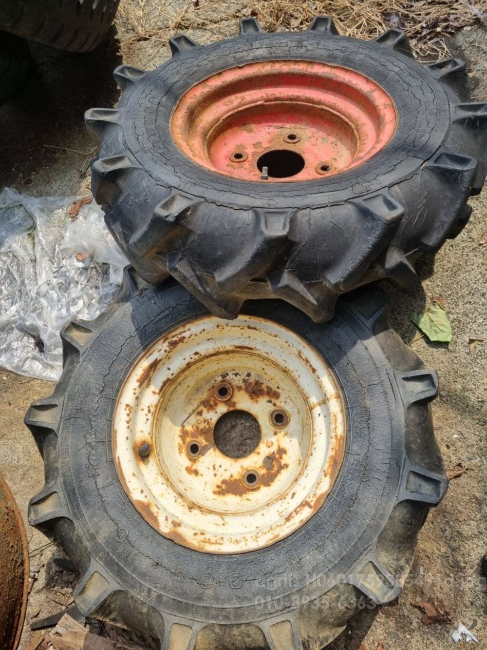 한국타이어 경운기타이어600-12조립세트좌우 경운기타이어600-12조립세트좌우 경운기앞타이어조립세트좌우1불 사진2