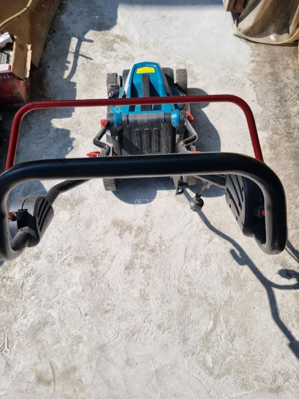 부사홈앤가든사 잔디제초기 LMC-3811 220V 1800W 잔디제초기 사진2
