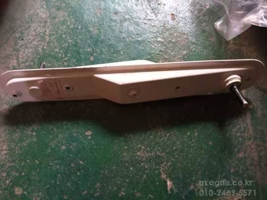 TYM 이앙기 PG63  PZ60 (6조식) 체인케이스 사진1