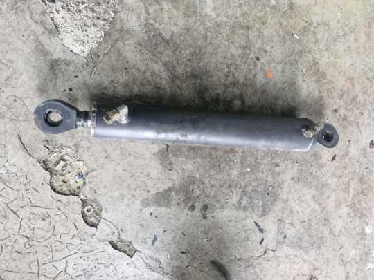 유압실린더 지게차 지게차용 유압실린더 지게차용 유압실린더 사진1