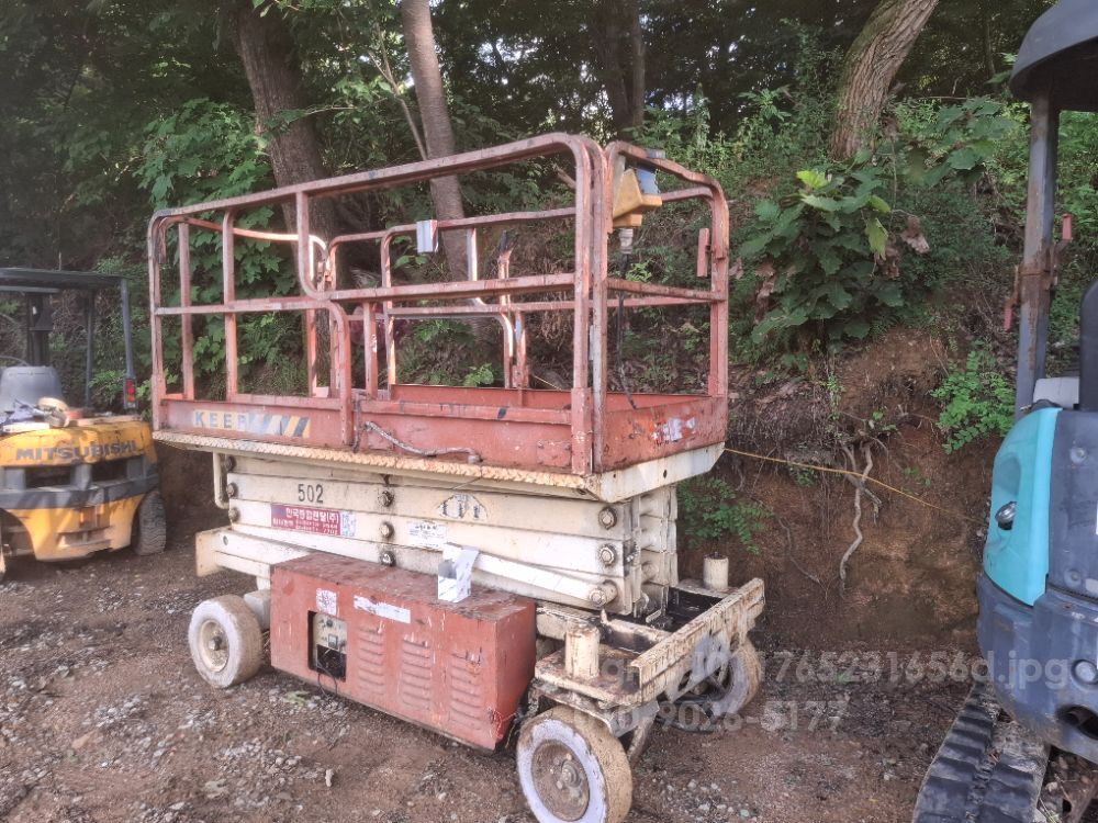  고소작업대  고소작업대   고소작업대  사진2