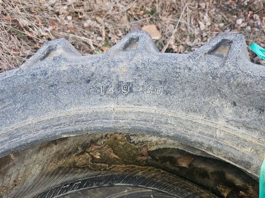 대동 트랙터 트랙터 14.9_30타이어 사진1