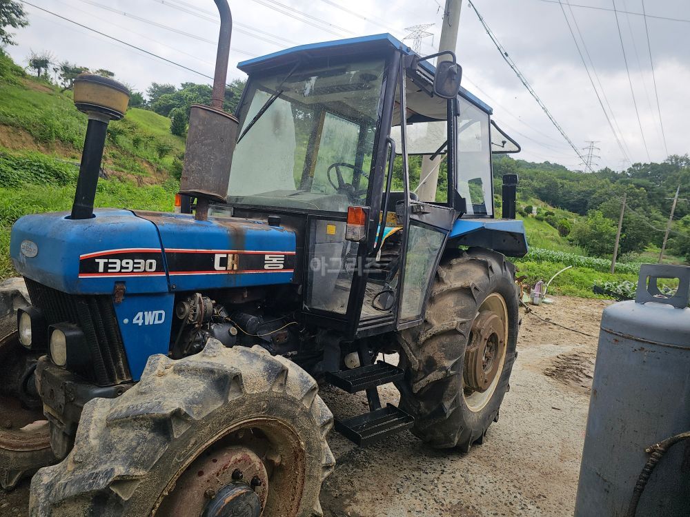 대동 트랙터 T3930 (54마력) 전체   분해해서 도가능 사진2