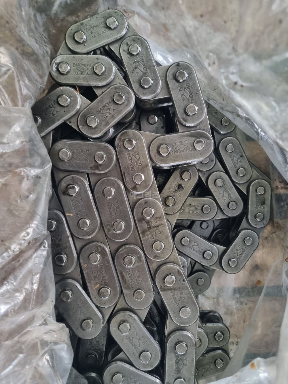 캐터필라246 스키드로더 스키드로더 주행모터.바퀴회전축.체인 타이어 사진2