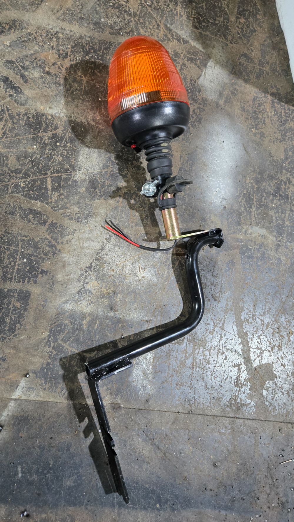 존디어 트랙터 6120R (120마력) 경광등 존디어 경광등 사진1