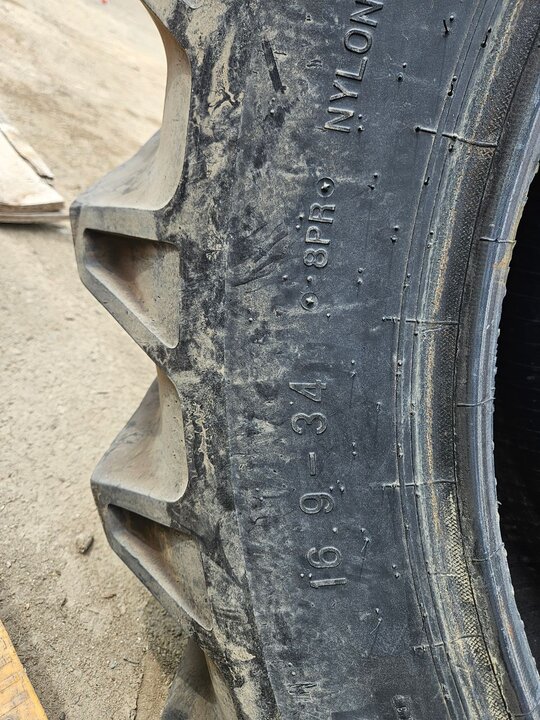 Daedong Tractor PX900APSC (90hp) Tire