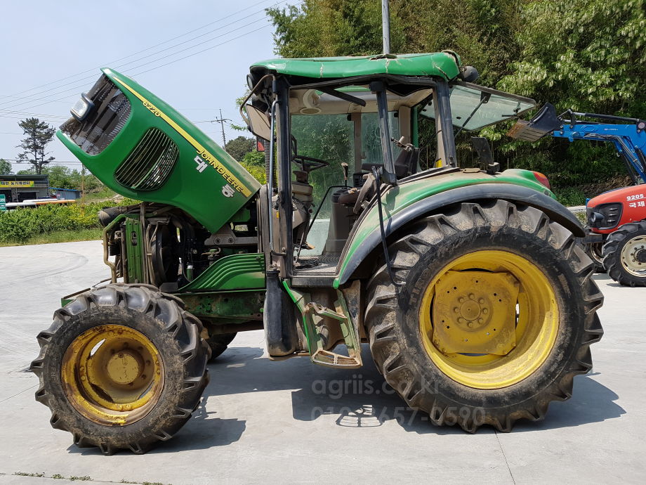 JohnDeere Tractor 6220 (90hp) 사진1