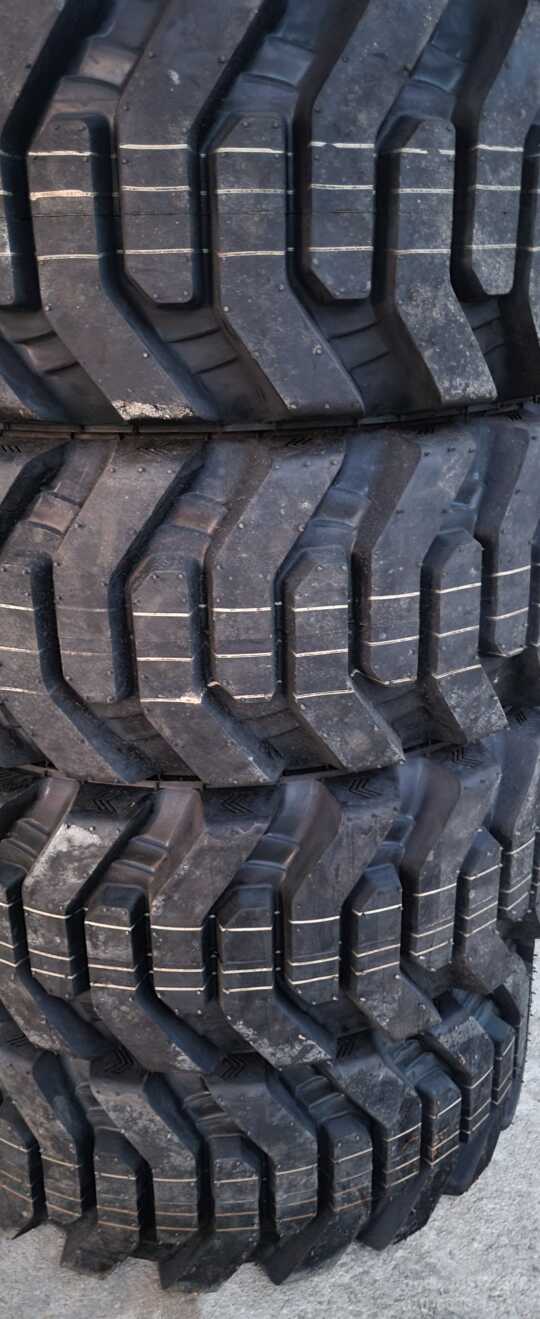  Skid steer loader 스키드로더  갈매기 굽높은 신형 Tire 사진1