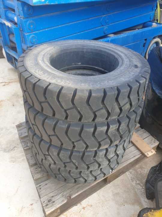 미국 통타이어 6.50-16 신품 6.50-16 통타이어 신품 사진1